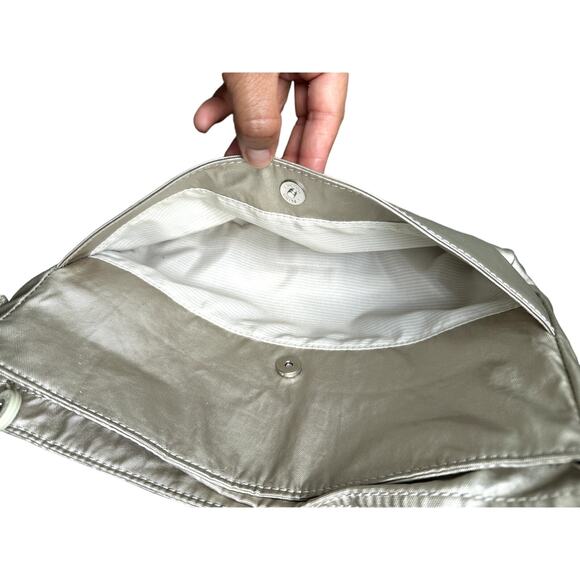 Kipling Angie in Metallic Glow - Picture 15 of 16